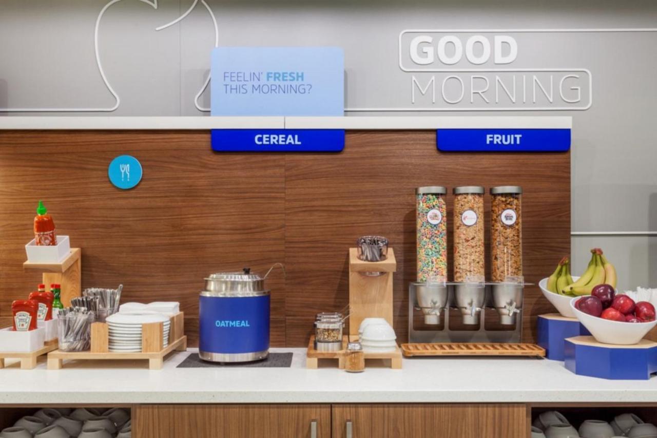 Holiday Inn Express - White Marsh By Ihg Εξωτερικό φωτογραφία