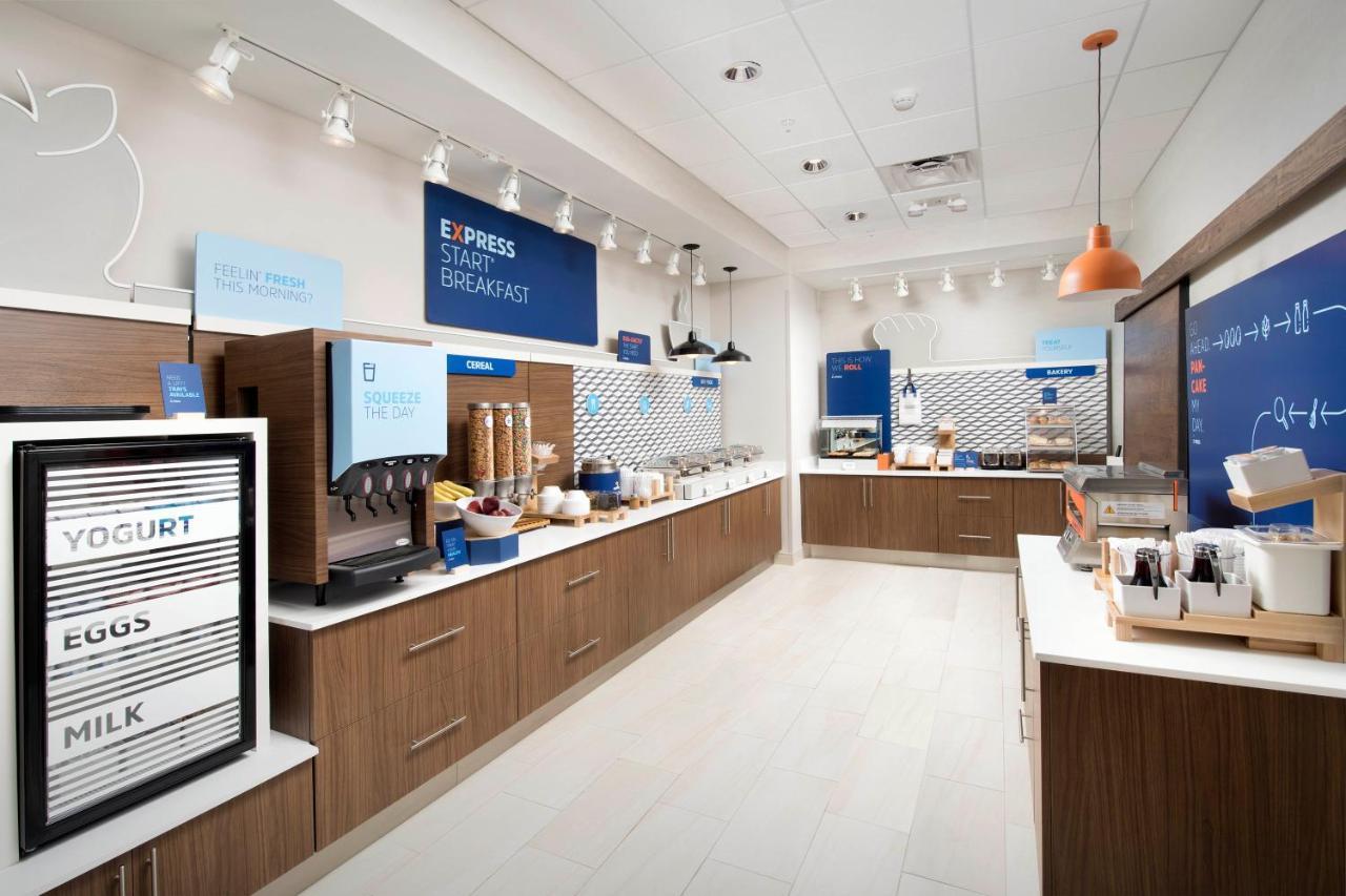 Holiday Inn Express - White Marsh By Ihg Εξωτερικό φωτογραφία
