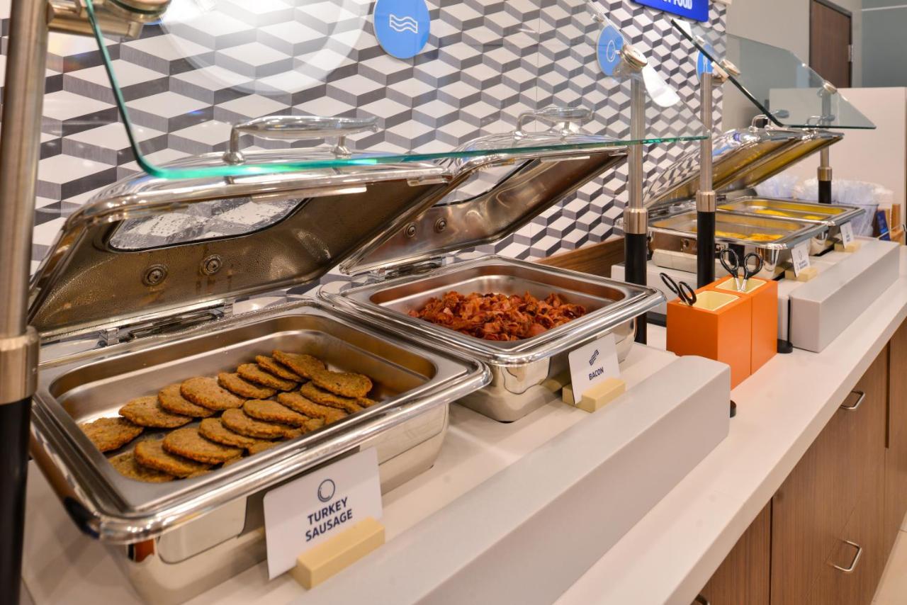 Holiday Inn Express - White Marsh By Ihg Εξωτερικό φωτογραφία